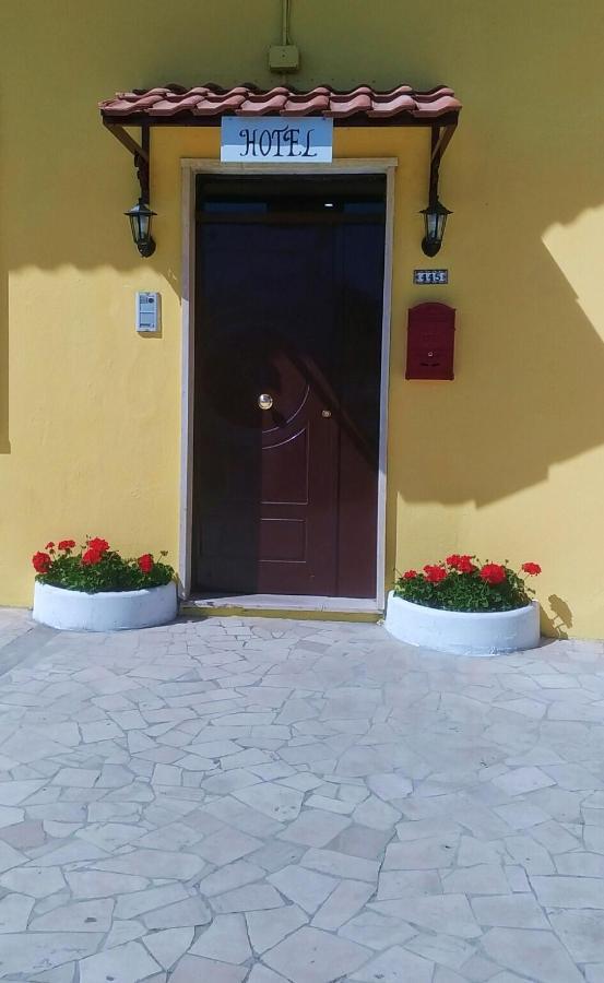 B Palace Ardea Εξωτερικό φωτογραφία